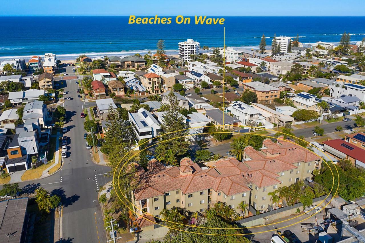 Beaches On Wave Street Gold Coast Exterior foto